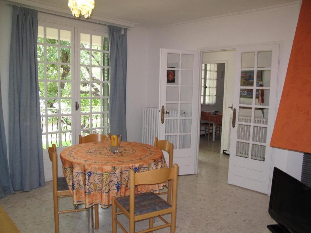 Residence Miro, Gites Avec Piscine Chauffee Et Tennis Les Arcs-sur-Argens Екстериор снимка